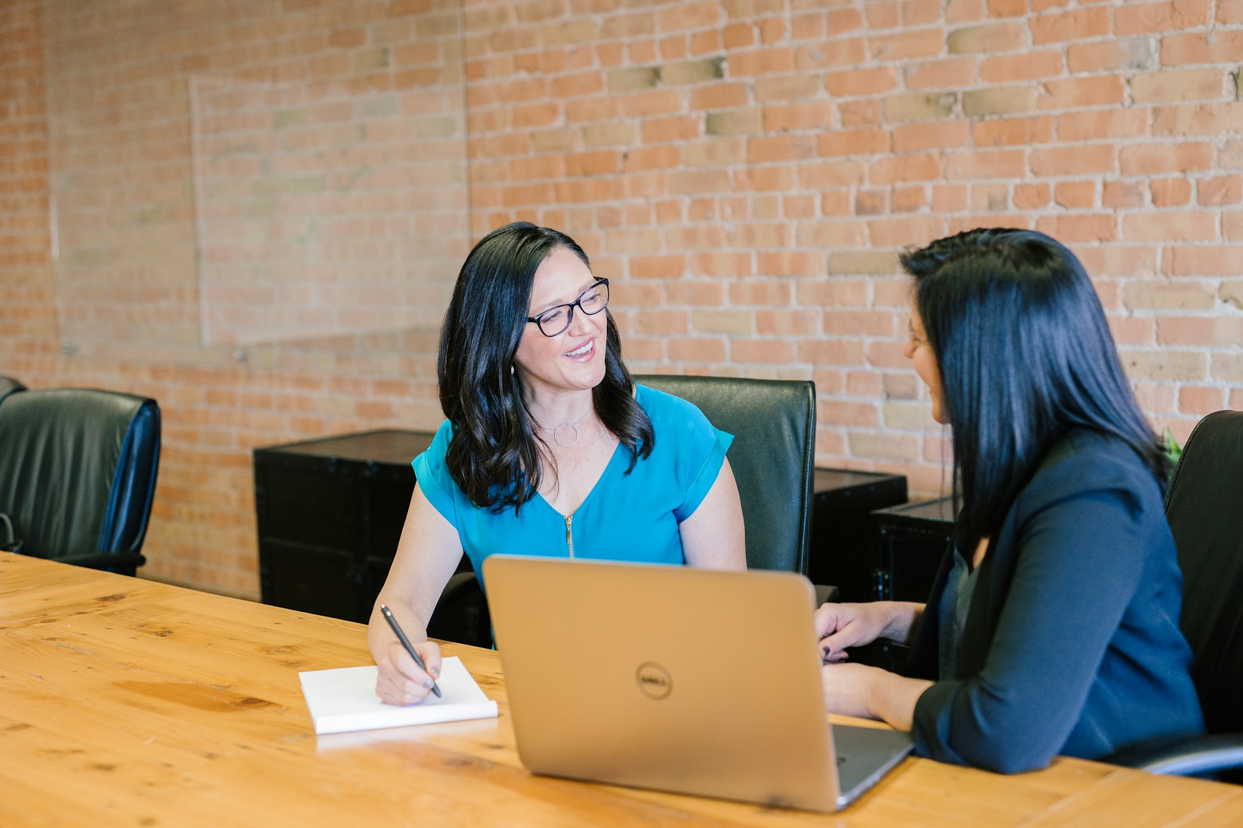 Leaders navigating organisational change